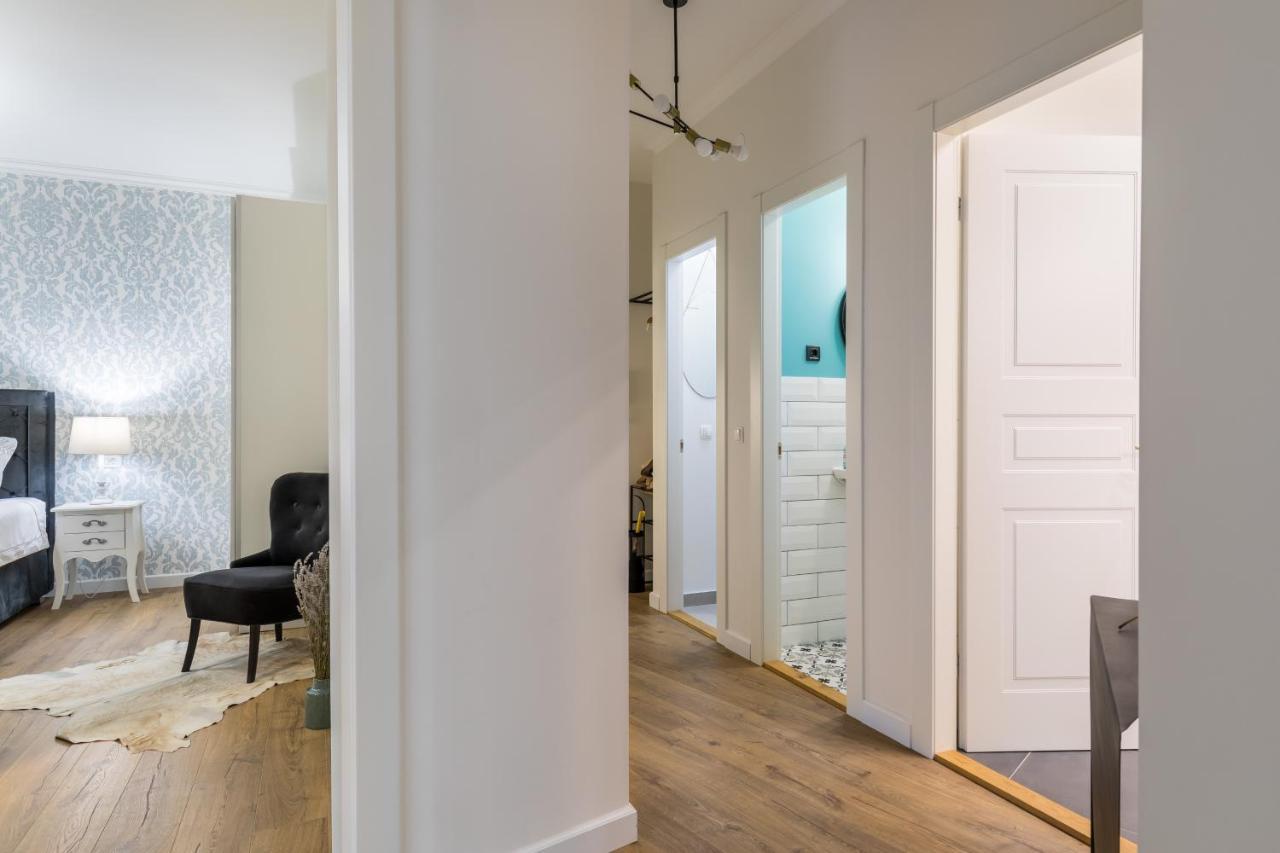 Apartment Charming Retreat In The Heart Of *